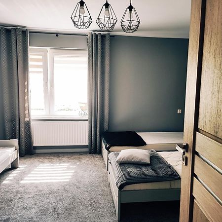 Samodzielne Mieszkanie Na Parterze Domu Gardna Wielka Esterno foto