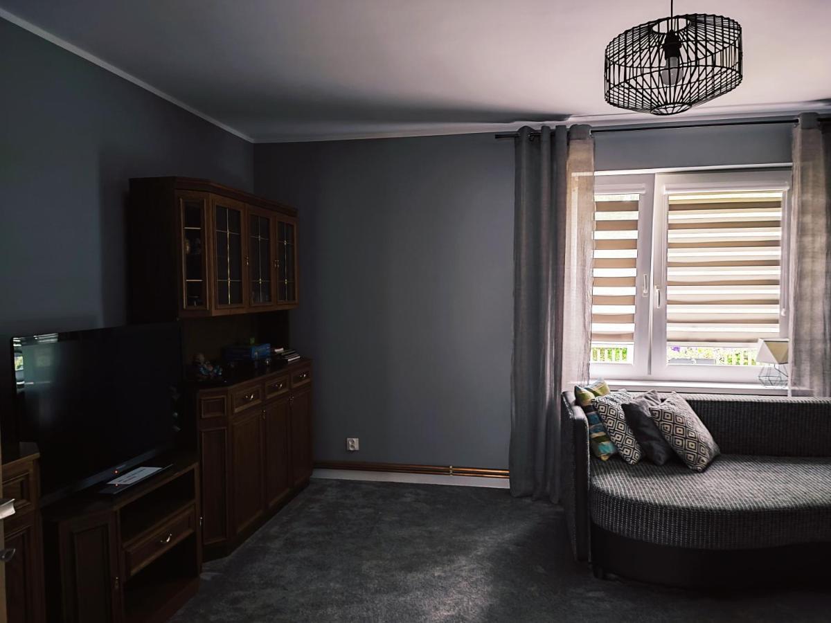 Samodzielne Mieszkanie Na Parterze Domu Gardna Wielka Esterno foto