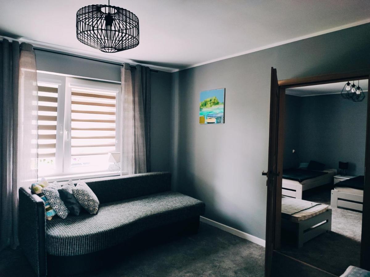 Samodzielne Mieszkanie Na Parterze Domu Gardna Wielka Esterno foto